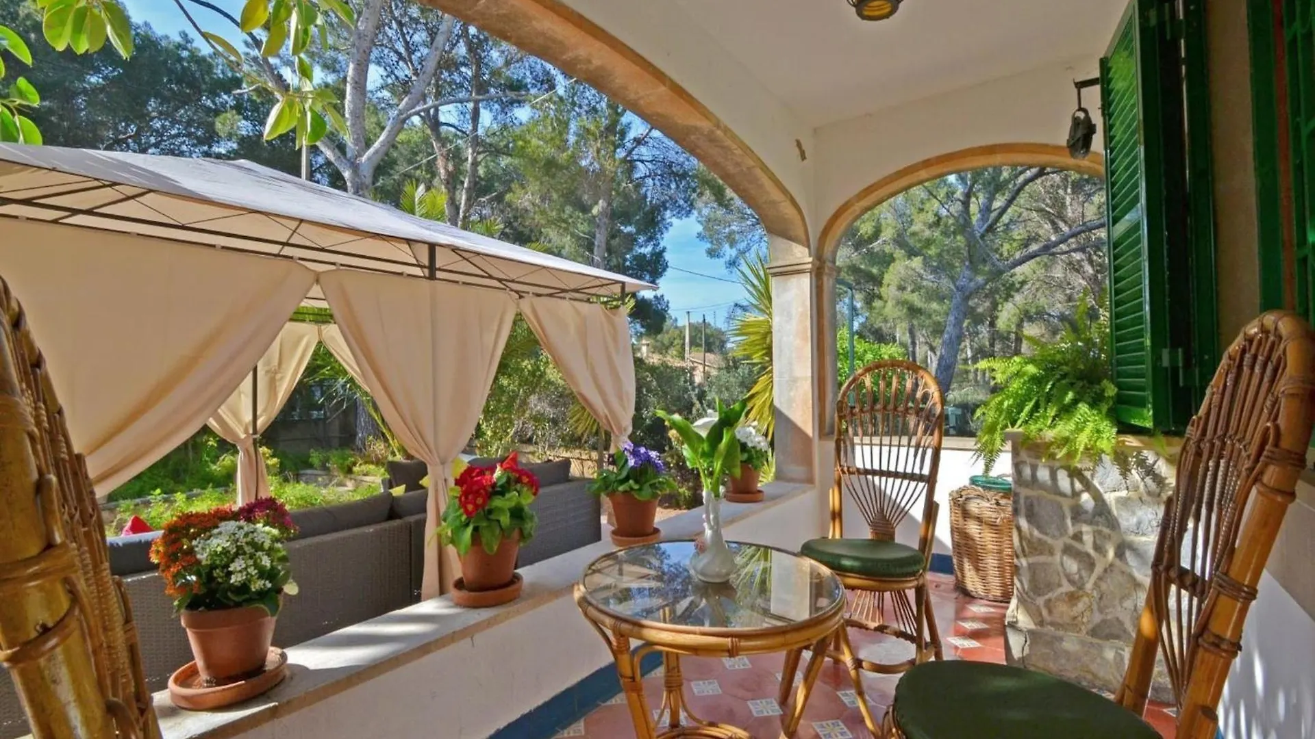 Dom wakacyjny Beautiful Villa With Garden El Toro  Hiszpania