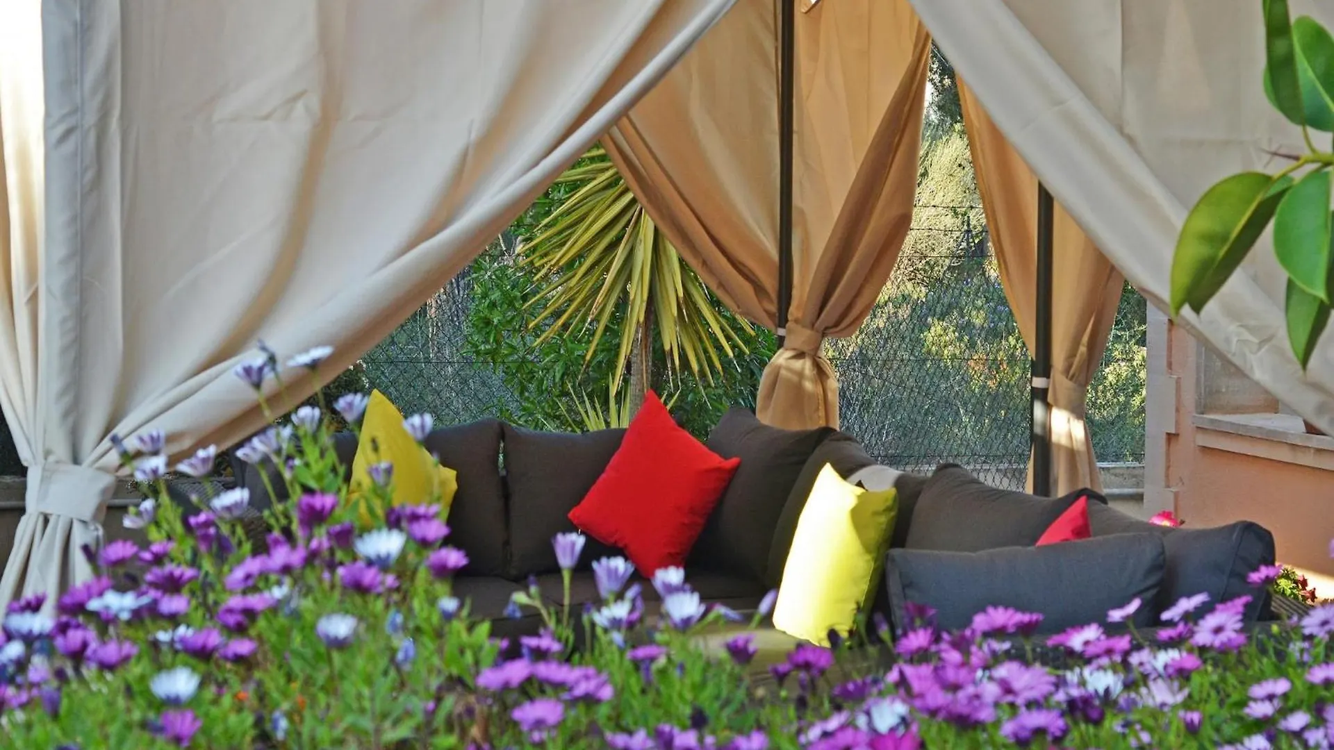 Beautiful Villa With Garden El Toro  Dom wakacyjny El Toro (Mallorca)